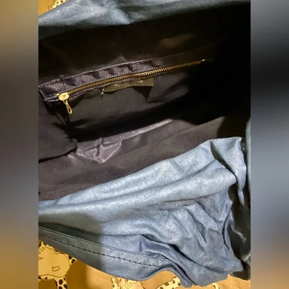 [SOLD] Vintage Holt Renfrew straw purse with waxed canvas - Picture 3 of 12